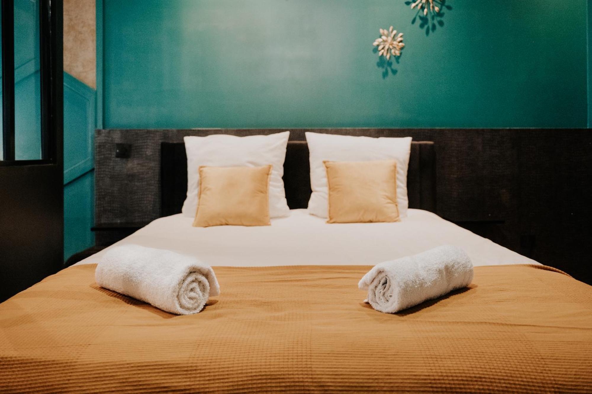 Free Parking - Self Checkin - Wifi - Netflix - City Center - Le Coste By SuperБордо Экстерьер фото